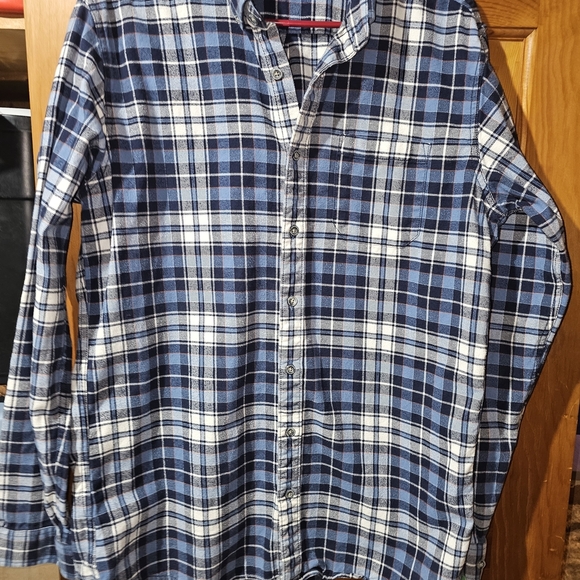 Eddie Bauer Navy and White Plaid Button Down Shirt - Picture 3 of 5